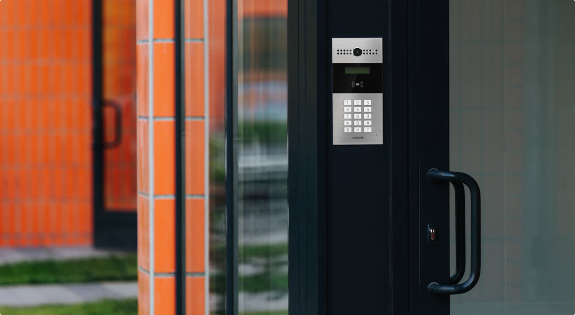 Левобережный